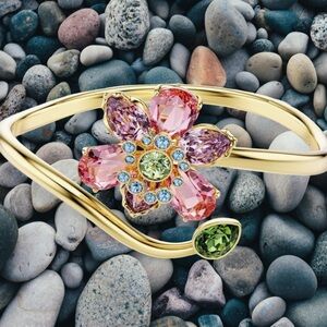 Elegant Gold Floral Bracelet with Pink and Green Gemstones